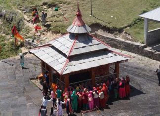 देवी बूढ़ी नागिन सेरोलसर सरोवर की संरक्षक