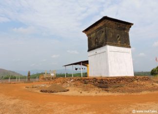 गोवा का भुतहा होता कुर्डी गाँव जो साल में ११ महीने जलमग्न रहता है गोवा के कुर्डी गाँव का सोमेश्वर मंदिर