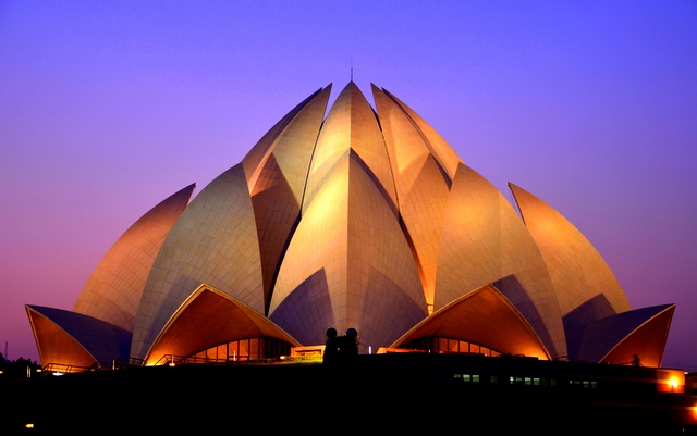 नई दिल्ली स्थित कमल मंदिर