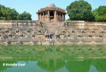 मोढेरा का सूर्य मंदिर मोधेरा सूर्य मंदिर