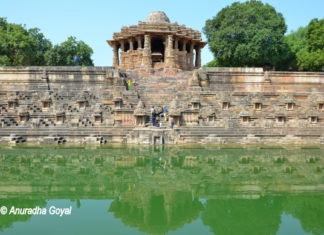 मोढेरा का सूर्य मंदिर मोधेरा सूर्य मंदिर