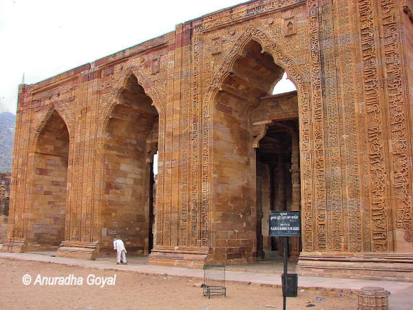 Adhai din ka Jhonpra at Ajmer