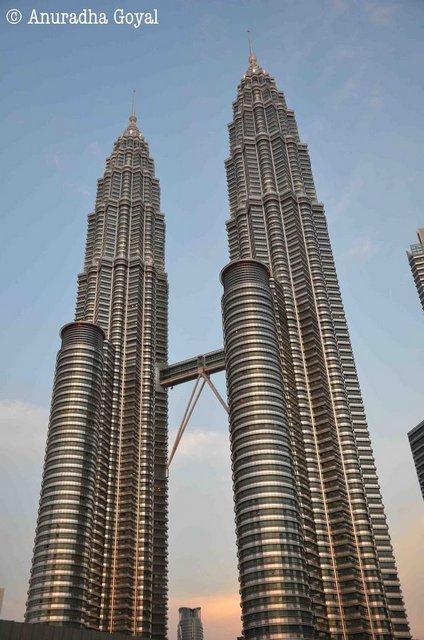 petronas towers built