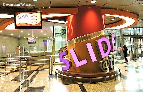 The slide at Changi T3