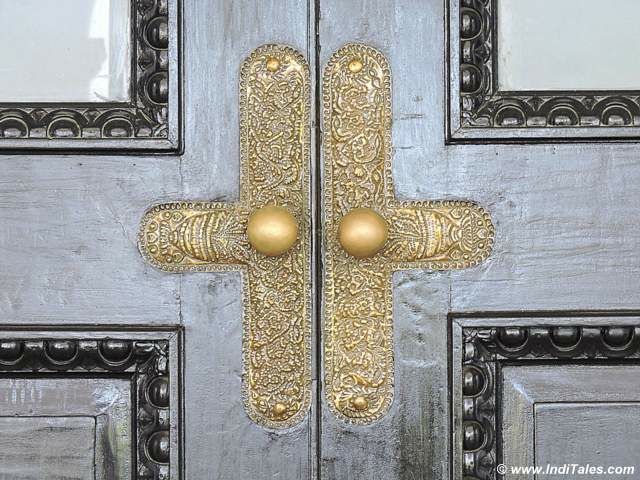 Ornate doorknob in brass