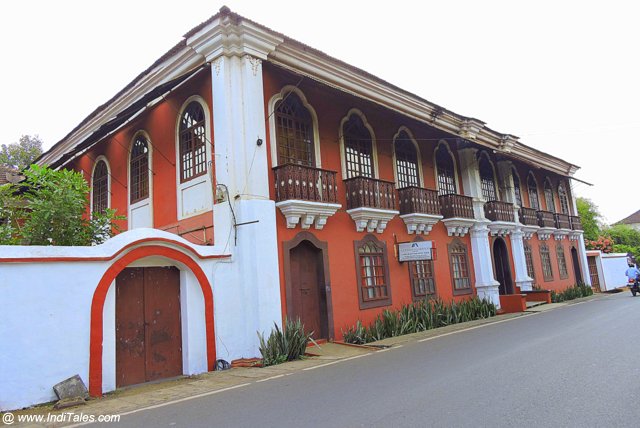 Red House - Madgaon