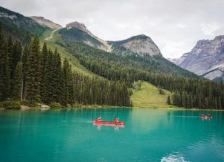 12 Best Places To See In The Canadian Rockies Emerald Lake Yoho National Park