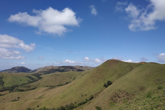 Kyatanamakki hilltop view, en route Annapoorneshwari Temple