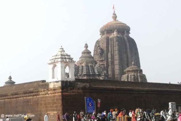 Lingaraja Temple at Bhubaneshwar - Kalinga Architecture Masterpiece ...